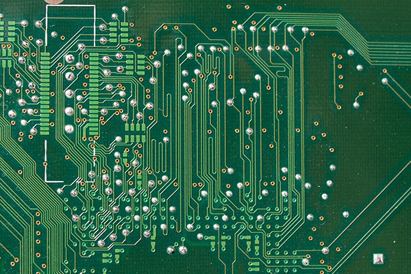 國內(nèi)首台粉床電(diàn)子束金屬3D打印機QbeamLab面世